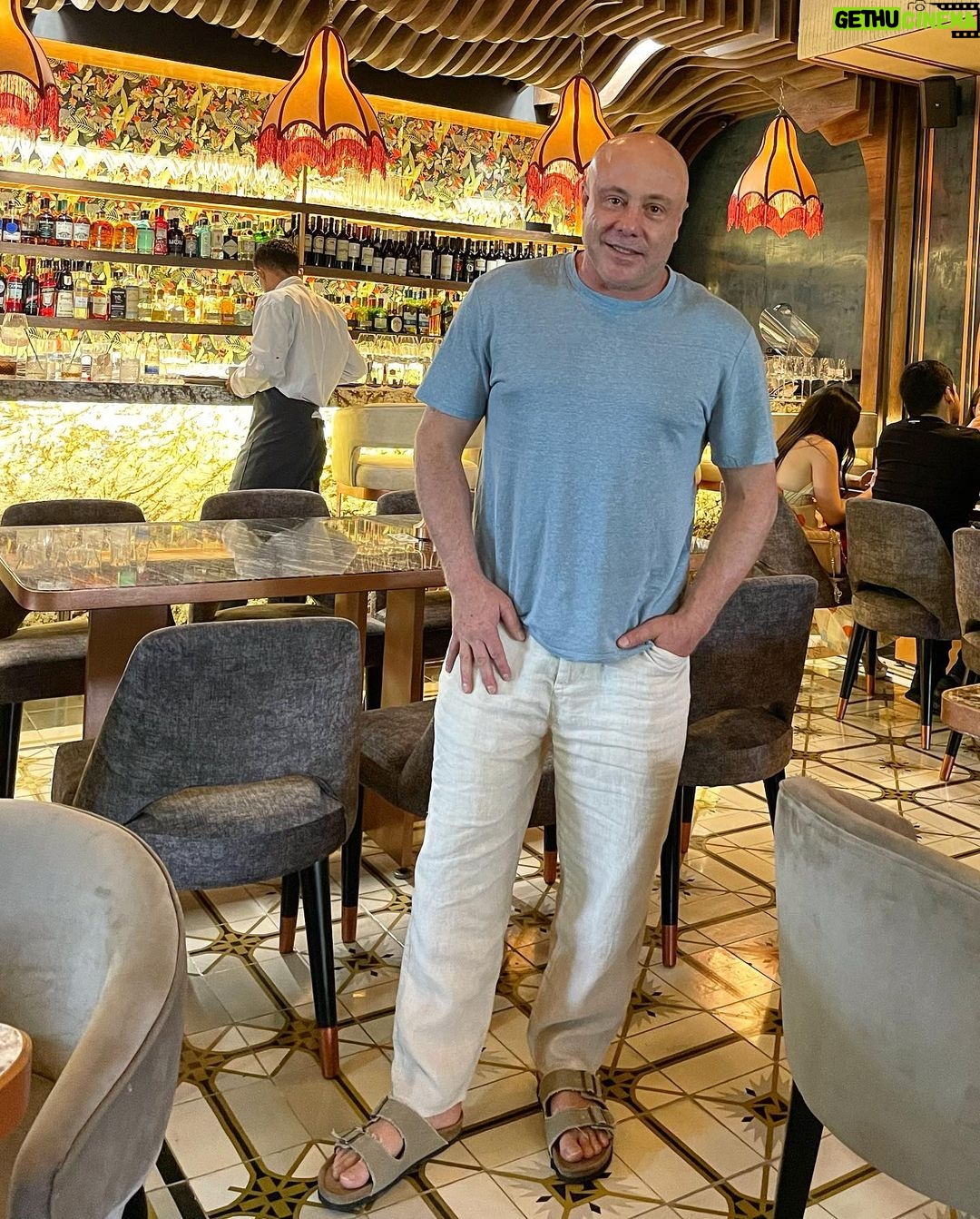 Jorge Rausch Instagram - Fotitos en @colmillobq by @jorge.rausch El restaurante mas lindo de Barranquilla 🫶 La Villa