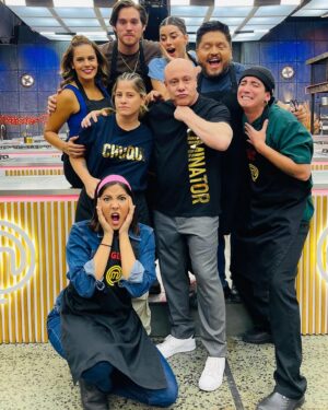Jorge Rausch Instagram - Este soy yo el “Eliminator” el original el único, el real
16 temporadas de Masterchef más de 1300 capítulos y unos 350 eliminados más que menos 💪🏼😜❤️

Si quieren entender de qué se trata esto no se pierdan @masterchefcelebrityecu 9PM por @teleamazonasec que está fantastico!