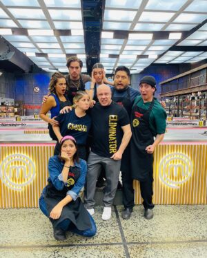 Jorge Rausch Instagram - Este soy yo el “Eliminator” el original el único, el real
16 temporadas de Masterchef más de 1300 capítulos y unos 350 eliminados más que menos 💪🏼😜❤️

Si quieren entender de qué se trata esto no se pierdan @masterchefcelebrityecu 9PM por @teleamazonasec que está fantastico!