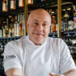 Jorge Rausch Instagram – Así fue como vivimos nuestro #CaminoAlCielo 🔥 una noche inolvidable, llena de la mejor experiencia y gastronomía, al mejor estilo #Lazotea, con nuestro chef @jorge.rausch

🔜 Come and discover new experiences, close to sky 

Reservaciones a través de 📲  6851-6431 / 387-0529
📍 Av. Eloy Alfaro, Calle 11, Casco viejo, Ciudad de Panamá.

#Lazotea  #CascoViejo #LazoteaTime #PanamaRestaurant #CascoAntiguo #BestRooftop  #HauteCuisine Lazotea Rooftop