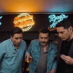 Jorge Zabaleta Instagram - 🔥🍔 ¡Descubre la Hamburguesa Parrillera Suprema! 🍔🔥 ¿Estás listo para una experiencia de sabor que te dejará sin aliento? La Hamburguesa Receta del Abuelo de 225 gramos es la respuesta 😎 Descubre todas las delicias de la Receta del Abuelo en un nuevo capítulo de Socios de la Parrilla, este domingo por C13 🙌🏼🔥😎 #RecetadelAbuelo #LaRecetaPerfecta #Burger #Sociosde laParrilla Santiago, Chile