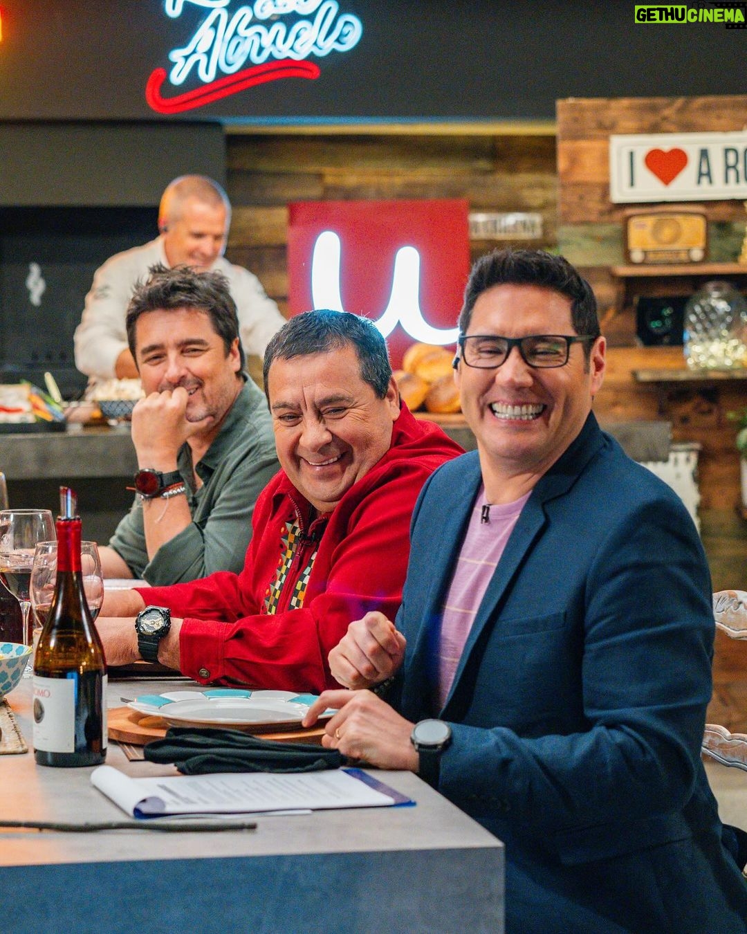 Jorge Zabaleta Instagram - Muchas gracias por la sintonía! Nos vemos el próximo sábado por @canal13cl
