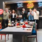 Jorge Zabaleta Instagram - HOY a las 22:10 pm 📺 acompáñenme en éste episodio junto a @joserepenning @pri.vargas.a donde conversamos y nos reímos de muchas anécdotas! Por @canal13cl 👈🏻👈🏻