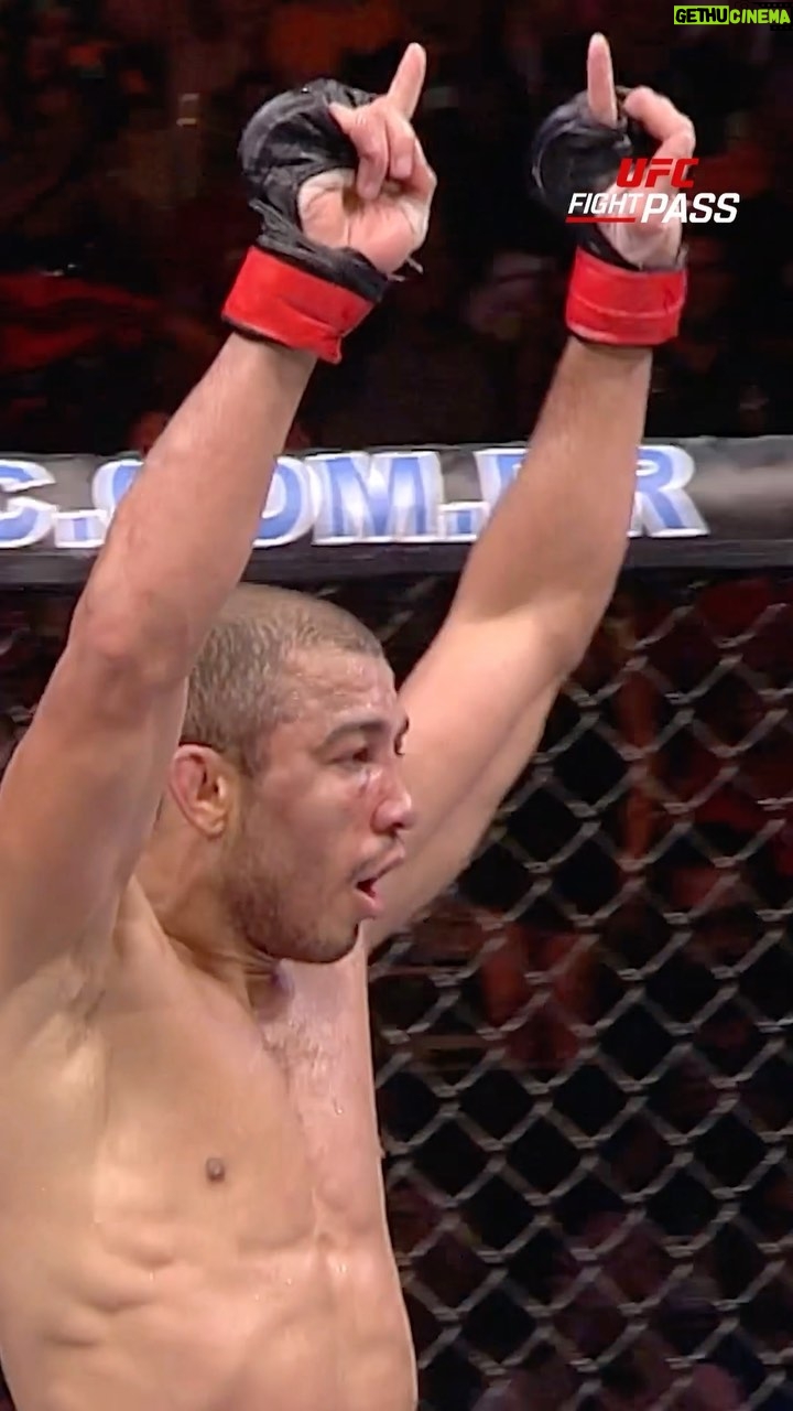 José Aldo - 28.2K Likes - Há exatamente 9️⃣ anos, @JoseAldoJuniorOficial e Chad Mendes faziam uma das lutas mais espetaculares da década!
Reveja o #UFC179, que aconteceu no Rio de Janeiro, no @UFCFightPassBR!