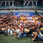 José Aldo Instagram – Fechamos mais um ano com chave de ouro 🙏🏽
Nossa Festa de Natal reuniu 1.200 crianças do @craquedoamanha e @josealdoescolasdelutas.
Obrigado @sportv pela parceria e aos nossos parceiros que transformaram esse sonho em realidade @enelbrasil @conselhonacionalsesi @esportegovrj @cracalimentos @kinoplex @sportv @grupoburgues @grupobravante @gelokidssorvetes @ohaagua ♥️👊🏽
#JoséAldo #EscolaDeLutas #FormandoCampeões #TransformandoSonhos #JuntosSomosFortes