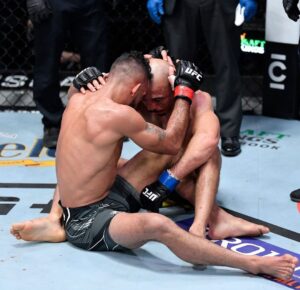 José Aldo Instagram - Dezembro de 2021! UFC VEGAS 44 #tbAldo 

😎