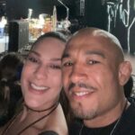 José Aldo Instagram – Ontem foi dia de curtir o show com a família Red Hot. Showzaço, irado! 
Os caras são fenômenos!
#rhcp #redhotchilipeppers Rio de Janeiro, Rio de Janeiro
