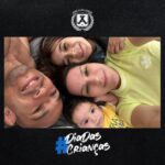 José Aldo Instagram - O Mini Aldo está orgulhoso de quem se tornou e do quanto tem inspirados as crianças. Elas são o futuro da nação. Feliz dia das crianças, garotada! ♥️
