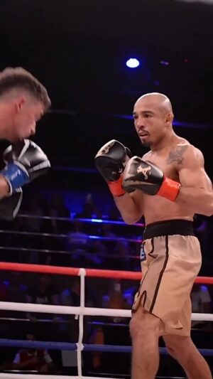 José Aldo Instagram - O Shooto Boxing pegou fogo e terminou da melhor maneira possível! 

Vitória do José Aldo em cima de Esteban Gabriel na luta principal da noite 🔥

O evento foi um sucesso! 

📽 @dcouthoficial

#shootoboxing #josealdo #boxe 

👊