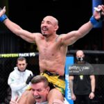 José Aldo Instagram - Quem tá com você no front? Isso conta mais que todas as batalhas! @dede_pederneiras 👊🏼