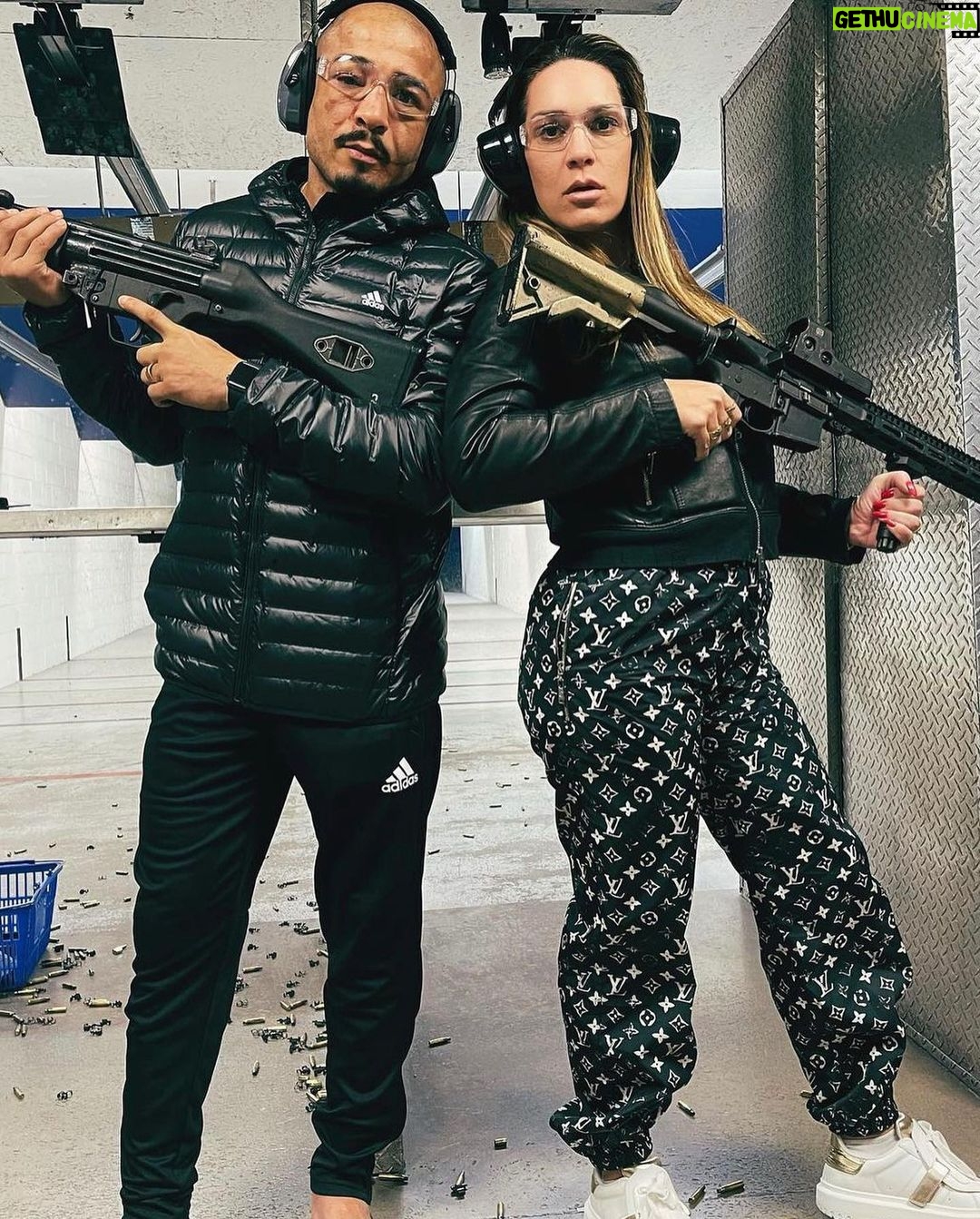 José Aldo - 11.9K Likes - Feliz Dia.. namorada, esposa, parceira.
Minha parceira de vida! Obrigado por estar sempre ao meu lado!♥️