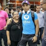 José Aldo Instagram - Dia das mães! E só agradecer por quem me trouxe ao mundo! Que seu dia seja muito especial! 🙏🏼