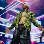 José Leonardo Broianigo Muñoz Instagram - “Gracias por regalarme y regalarnos el día más especial de nuestras vidas” Aún sigo en shock que 6 años después de iniciar este camino, mis amigos y yo nos paramos frente a 3500 personas y dimos un show que quedará en la memoria de todos. Nunca dejen de luchar por sus sueños, te caes, te levantas, te caes y te levantas hasta que lo logres 💕 Foto: @perseosainz Mexico City, Mexico