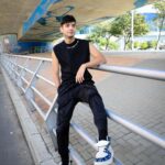 José Leonardo Broianigo Muñoz Instagram – Los Beatles de YouTube 🎸 caminamos juntos hasta los 50m? Soy feliz de lograrlo con ustedes y mis mejores amigos. No pido más 💕 Demostremos al mundo el poder aventurero.