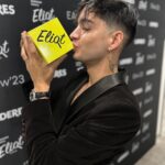 José Leonardo Broianigo Muñoz Instagram – Si pudiera, los escogería para ser mis amigos en todas mis vidas. Feliz de formar parte de Yolo Aventuras 💕 Este premio @eliotmedia a Líder Digital es de todos ustedes, los que están desde el inicio y los que están conociéndonos. Los amo mucho. Mexico City, Mexico