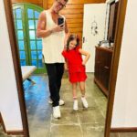José Loreto Instagram - É raro mas acontece pouco! Sábado de folga!!