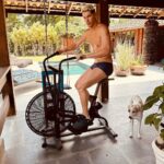 José Loreto Instagram - Seja em gravação, praticando esportes, momentos com minha família e rotina, as lentes de contato ACUVUE®️ me auxiliam a ter a melhor visão que posso ter! Se você, assim como eu precisa de correção visual, não deixe de visitar um oftalmologista e saber mais sobre a @acuvuebrasil. #Publi #ConsulteSeuOftalmologista VENDA SOB PRESCRIÇÃO MÉDICA REFRACIONAL. ©️Johnson & Johnson do Brasil Indústria e Comércio para Saúde Ltda. 2023 – Todos os direitos reservados. Mais informações sobre cuidados para utilização (manuseio), advertência e indicação de uso do produto verifique o Guia de Instruções ao usuário, acesse: http://www.acuvue.com.br/ ou ligue para a Central de Relacionamento com o Consumidor 0800 762 5424. CONSULTE SEU OFTALMOLOGISTA REGULARMENTE. Todos os produtos ACUVUE®️ estão devidamente regularizados na Anvisa. (Dez/2023). ID:PP2023AMB6491