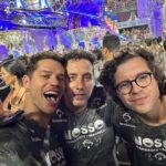 José Loreto Instagram - Lembranças. Sorriso largo. Brilho nos olhos. Todo carnaval tem seu fim. Feliz ano novo meu povo.