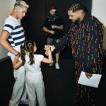 José Loreto Instagram - Eu tô amando fazer parte desse show!! Hoje foi o 4º episódio, The Masked Singer Brasil Carnaval, com o magnânimo @miltoncunhaoficial e a volta da nossa diva @taisdeverdade!! Vcs amaram tb?! Até domingo que vem ✨ @maskedsingerbr @tvglobo