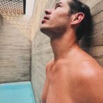 José Loreto Instagram - Dia de princeso!!! 🌬️🤍 @aigaispa