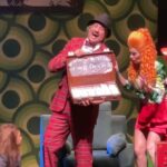 José María Listorti Instagram - 👔 JOSEMA vs. SR. WORMWOOD 💸 ¿En qué se parecen? 🤔 Descubrilo del 12 de Enero al 13 de Febrero en el @teatro_granrex 💙✨ 🎟️ Entradas disponibles en @tuentrada o en la boletería del @teatro_granrex 🫶🏼