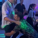 José María Listorti Instagram - Cumplí 50 años!! Este es un resumen de una noche INOLVIDABLE Rodeado de gente que quiero un montón!! El salón un lujo @palaciobelgrano 🍬 Un súper candy bar inspirado en #starwars de la mano de @candybaryeventos, la torta de @sabrosa_pasteleria y un chocolate bar de @pensaloendulce 🍫 Cascada de chocolate @estilorg_catering 🍿 @somoselcopo 🍦 @thionisartesanosdelhelado 🌟 Ambientación: @sandroambientaciones 💡 @decoparaeventos17 📸 @yaninadavinifotografia 🎶 @temazo_ok nos hizo bailar y cantar y @android_show_led vino con su mega robot luminoso. 🥳 @cotillonrioluminoso 🕺🏻 @plataforma360android 🍻 @cervezamorac Gracias @carlalioi.press_ Palacio Belgrano