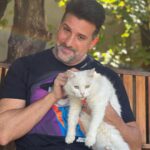 José María Listorti Instagram - Feliz día del Animal! Acá con Martinez, Duquesa y kike! Gracias por tanto amor q nos dan! Uds tienen mascotas? Cuales? Como se llaman? #diadelanimal #felizdiadelanimal