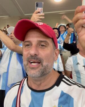 José María Listorti Instagram - Pasamos a 4tos!! Hasta acá llegué con el Mundial! Gracias Selección por estos inolvidables momentos vividos!! Ahora nos vamos para San Sebastián!! #mundial #qatar2022 #vamosargentina
