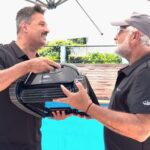 José María Listorti Instagram - 🥵 ¡38 grados y tu pileta pide a gritos una limpieza VIP! Con @dr.piscinaok @dolphin.ar y @maytronics.latam nos sumergimos a probar el nuevo #RobotDolphin LIBERTY. 👆 Sin enredos de cables. ✌ Apretás un botón y listo para limpiar toda la semana. ✋ Con carga inductiva. ¿Qué te parece?