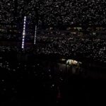 José Ron Instagram – 🇨🇴🔥 @karolg 
Que buen sábado 
#TodoEsCulpaDeLaBichota Estadio Azteca