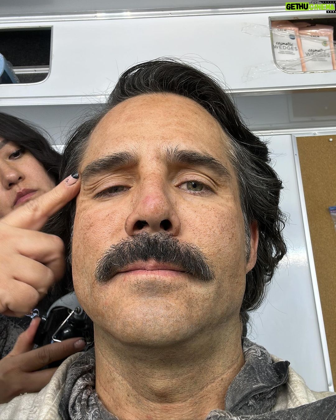 José Ron Instagram - Aquí con la famosísima Caponera… ❣️ Un bello recuerdo para los que ya vieron la serie🥹 Si la estás viendo ,, uff agárrate con lo q viene… Si no la has visto, que esperas, de lo que te estás perdiendo ☺️🫶🏻☄️ Zempoala, Hidalgo