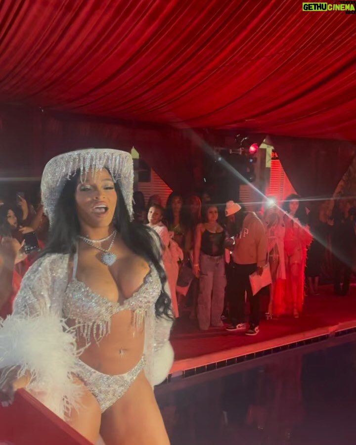 Joseline Hernandez Instagram - #tycoon weekend in the A was A movie!! Too much fun 😎