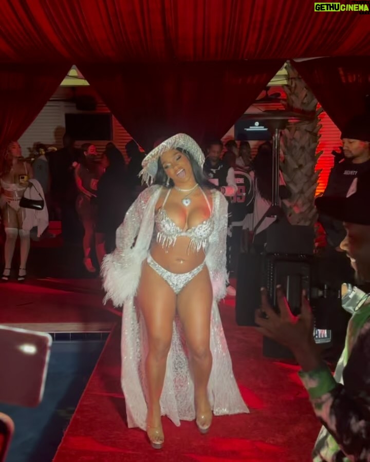 Joseline Hernandez Instagram - #tycoon weekend in the A was A movie!! Too much fun 😎