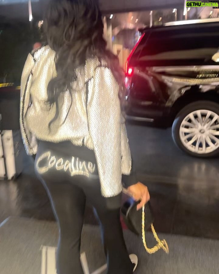 Joseline Hernandez - 136K Likes - I paired my new #clothingbrand #cocalinebyjoseline
With that #runway @philippplein
Pull up to @thezeusnetwork Round 2 of #chinchecking I'm the #flyest #wild @cocalinebyjoseline