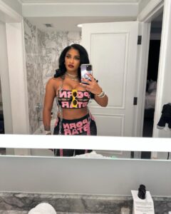 Joseline Hernandez Instagram - PORN STA! #photodump #dunchacha Orlando, Florida