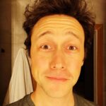 Joseph Gordon-Levitt Instagram - 🚽
