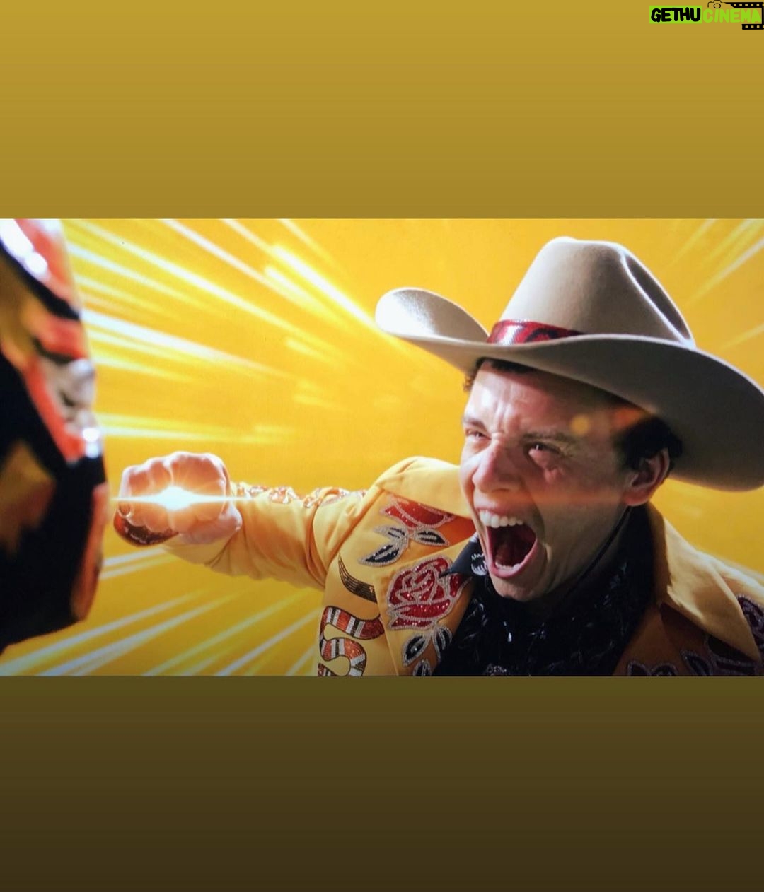Joseph Gordon-Levitt Instagram - Ep5 of #MrCorman is a #Halloween episode, and it would tickle me immensely if anybody out there dressed up as our trio: @arturocastrop was Batman, @logic was a Cowboy, and I was Arrow the blue dog from The Point. Tag me and I’ll definitely repost any photos. 🤘🎃🤘