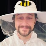 Joseph Gordon-Levitt Instagram - 🐝 🎃