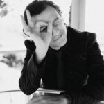 Joseph Gordon-Levitt Instagram - Got to (virtually) sit down and chat with my good buddy @sethrogen all about The Trial of the Chicago 7, living (and working) in New Zealand, plus a bunch of other stuff for the new issue of @_manabouttownuk. Check it out. 👀 == Photographer: Shane McCauley @shanemccauley Styling: Jenny Ricker @jennyricker Grooming: Joanna Ford @joannapford