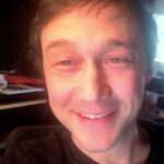Joseph Gordon-Levitt Instagram - of a piece @michaelmadsenofficial wrote called “The Star Throwers.” It's a poetic anecdote about a beautiful moment he had with his two sons. If you want to do some acting, give his piece a read: https://bit.ly/2yA0nMX