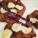 Joseph Gordon-Levitt Instagram - My dear friend Brit aka @mrs.bettychronic sells delicious homemade cannabis edibles. Was just talking to her, and she’s half way to her goal for monthly orders and being able to do this full time. Follow her, email her, get some treats, get stoned, support Black-owned business!!