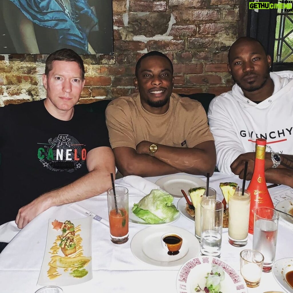 Joseph Sikora Instagram - POWER, Power, Book 2, Power Book 4ce!!! Here we GOOOO!!! 🚦 Great night hang’n with the fellas @woody_thegreat and talented and humble @krisdlofton - this guy just gets it. Can’t wait for you to see him shine! #powerneverends #powerbook4ce #tommyegan #jenard #kane Manhattan, New York