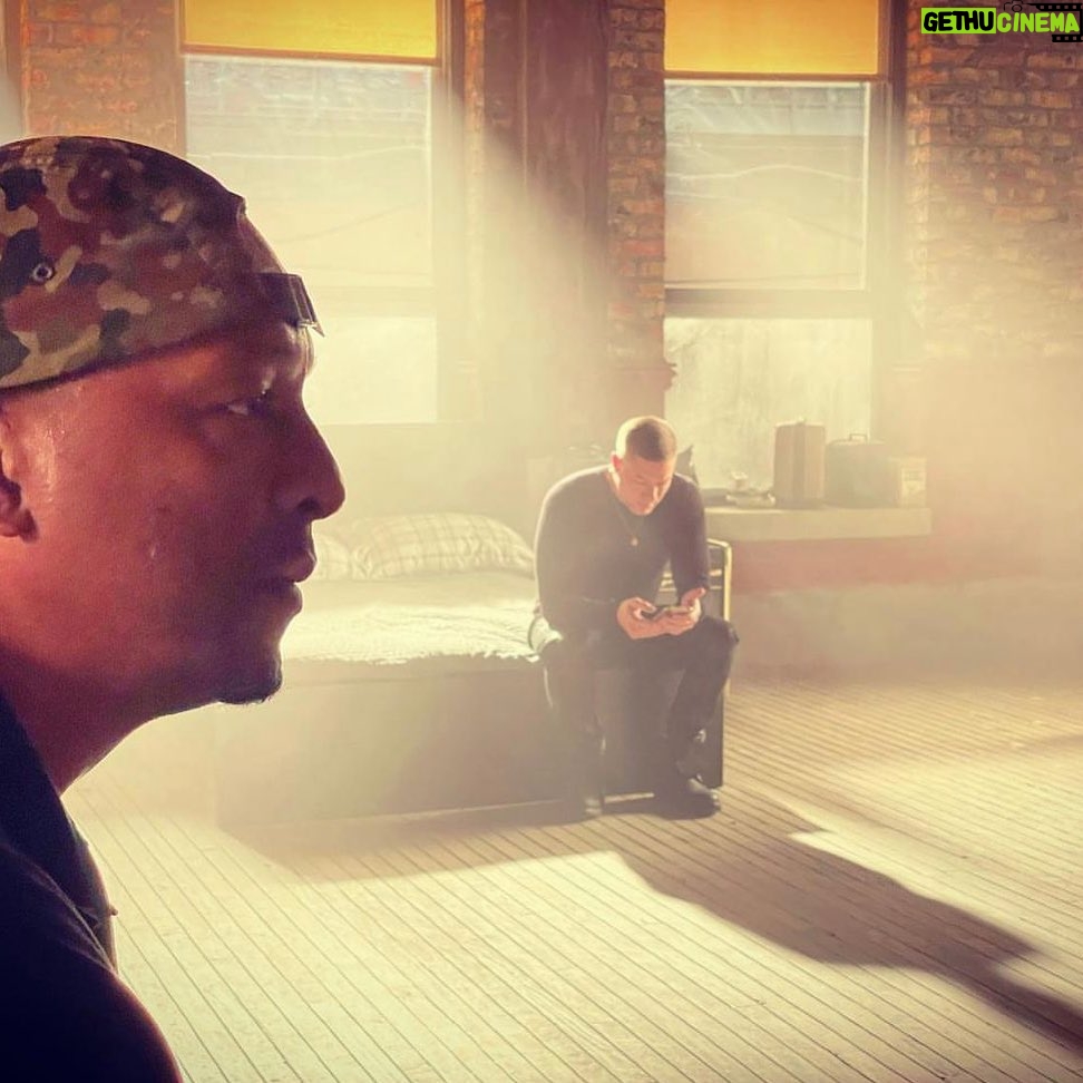 Joseph Sikora Instagram - π¨π¨π¨ Letβs Go!!!! @deontaylor is a legend AND he is directing the finale of #powerbook4ce . He brings out the best in me and has my back π―. He make work, play. Watch out! We out here!!! #hiddenempirefilmgroup #poweruniverse #tommyegan #deontaylor π¦π¦π¦ Chicago Downtown