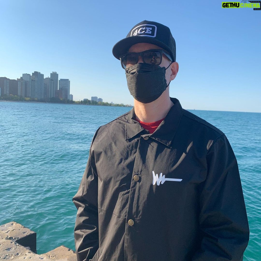 Joseph Sikora Instagram - Even in the clear I stay masked up. Don’t trust it yet. 🦠... 🤔 @walkerwear #powerbook4ce Thoughts? Chicago, Illinois