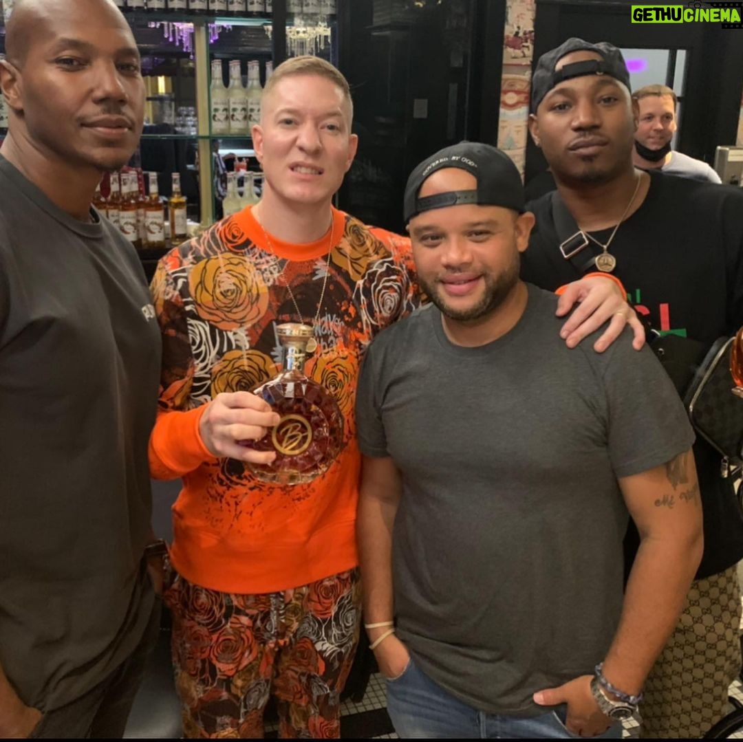 Joseph Sikora Instagram - HAPPY BIRTHDAY photo dump to my Brother for life @rene_0713 !!!! Thank you for looking out for me. Thank you for always being there. Thank you for truly being a brother. So grateful to have you in this world. All Over America