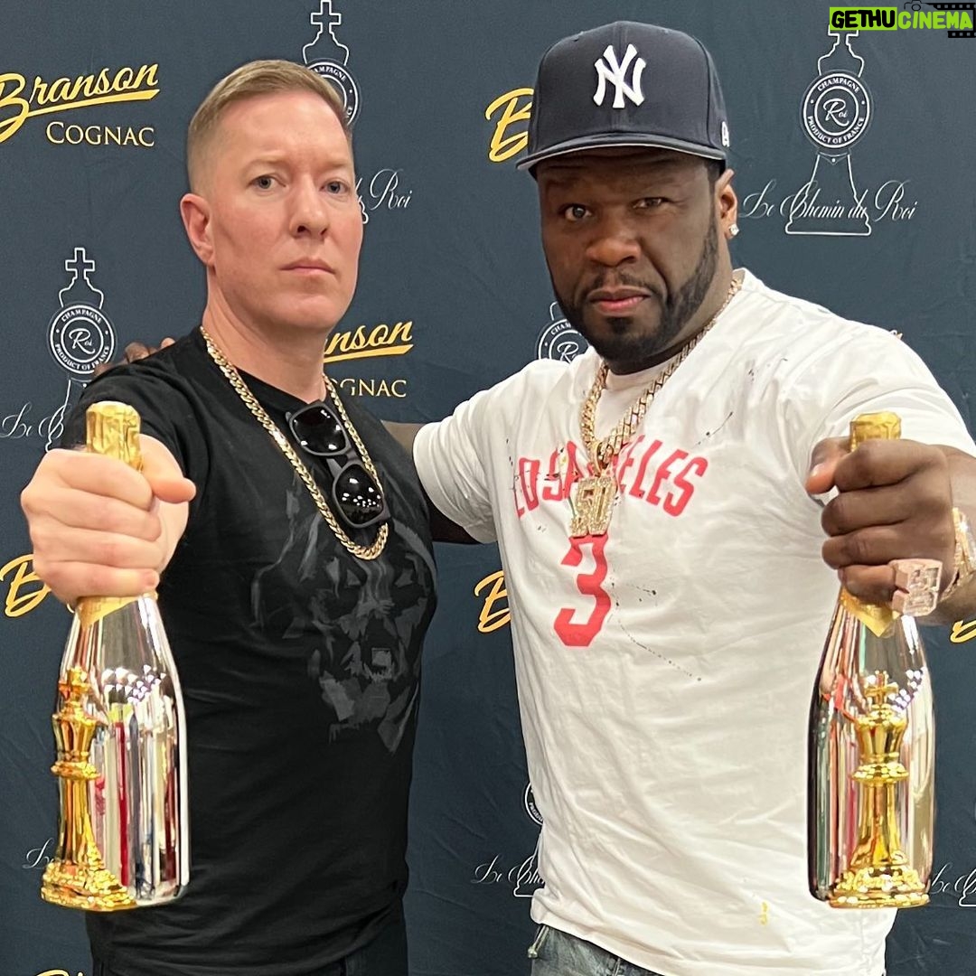 Joseph Sikora Instagram - Happy Birthday to the man, the myth, the Tycoon! @50cent Thanks for believing in me Fif. Here’s to another year of Green Light Gang Gang Gang 🚦 and changing the world 🌍 #branson #lecheminduroi #poweruniverse #tommyegan #kanan #grateful
