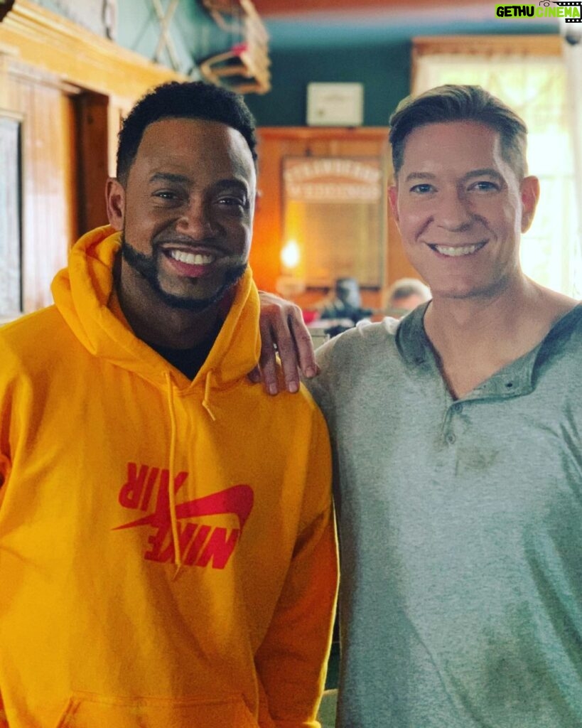 Joseph Sikora Instagram - Happy birthday to my brother, one of the most positive, amazing, progressive, talented, unyielding and extraordinary people I’ve ever met in this industry. @terrencej . Love from me and T. ❤️💯 @fear.movie @deontaylor 🦁🤴🏾 Strawberry, California