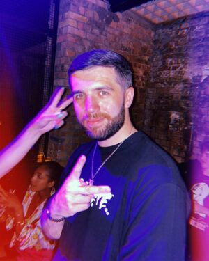 Josh Bradley Instagram - 2 drinks is better than 1