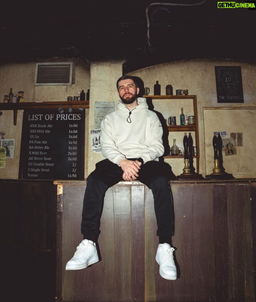 Josh Bradley Instagram - Get out of my pub! 🍺 London, United Kingdom