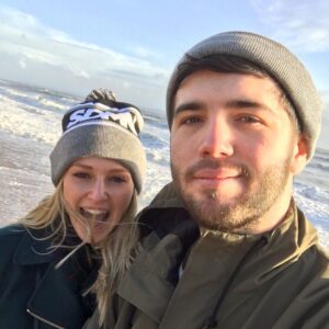 Josh Bradley Instagram - Happy 10 Years @freyanightingale 💚💙💚💙